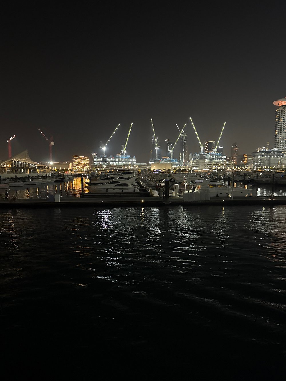 Dubai Night Lights Shared Yacht Cruise – 2h Skyline BBQ