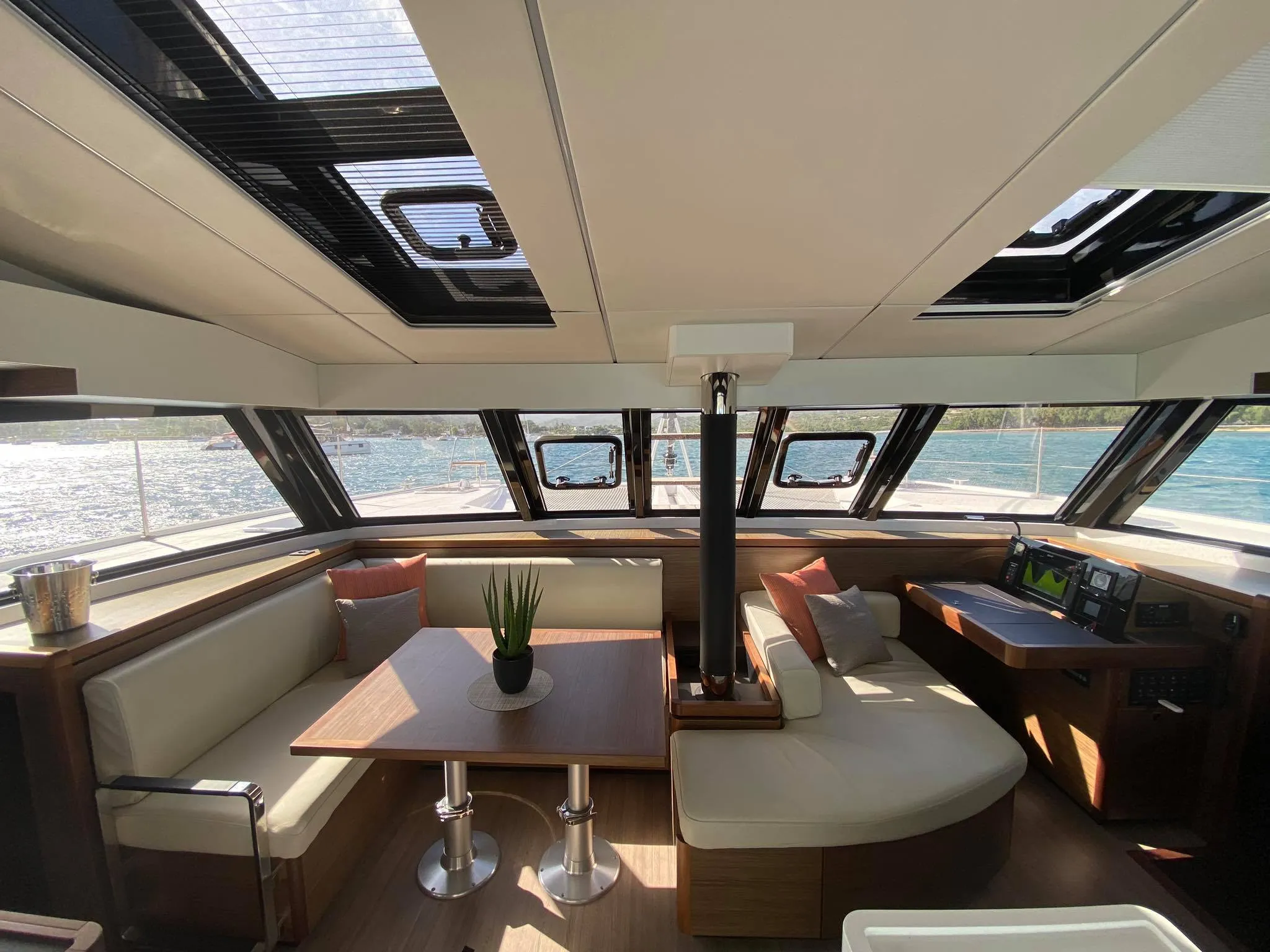 Crewed Catamaran Charter Mauritius: 7-Night Liveaboard