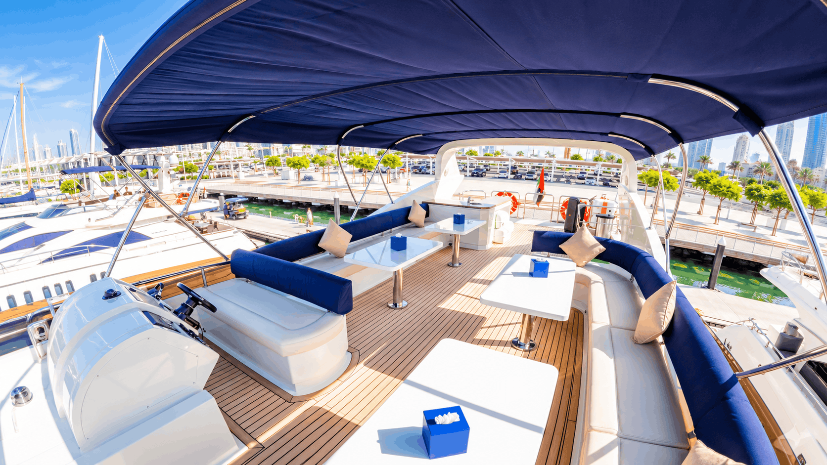 Private 76ft Superyacht Charter Dubai – Jumeirah Beach Cruise, 45 Guests