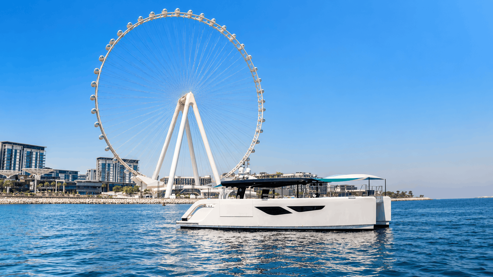 Private 55ft Jacuzzi Yacht Charter Dubai – JBR Beachfront Cruise, 40 Guests