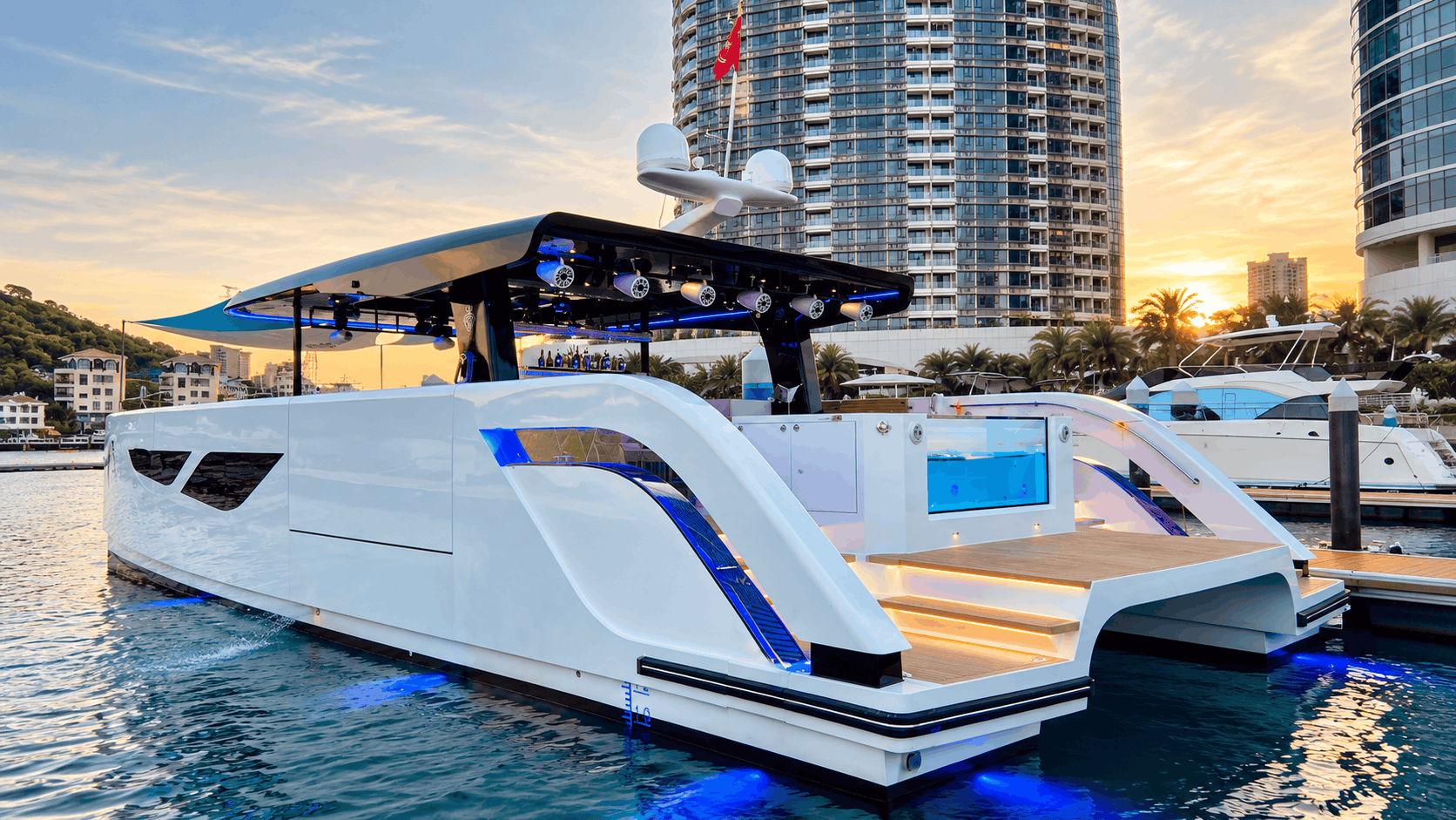Private 55ft Jacuzzi Yacht Charter Dubai – JBR Beachfront Cruise, 40 Guests