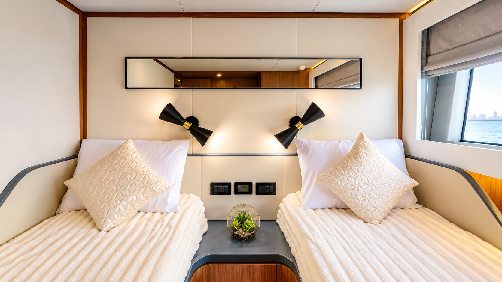 Private 63ft Sport Yacht Charter Dubai – Ain Dubai Cruise, 25 Guests