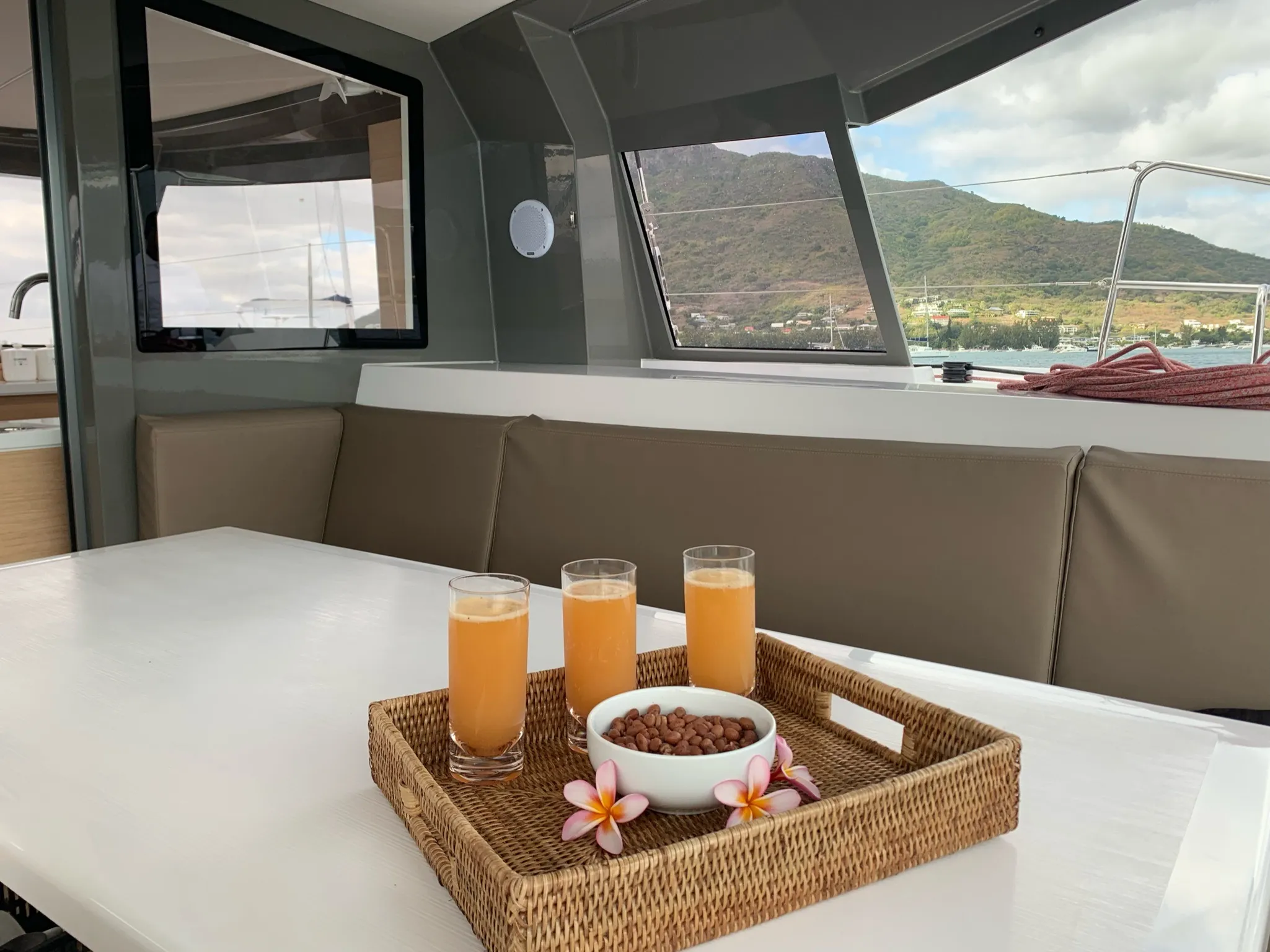 Crewed Catamaran Charter Mauritius: 7-Night Liveaboard