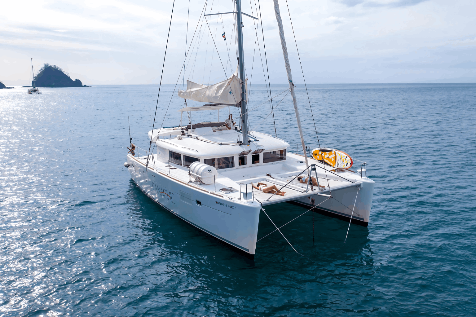 Shared Catamaran – Playa Flamingo – Morning