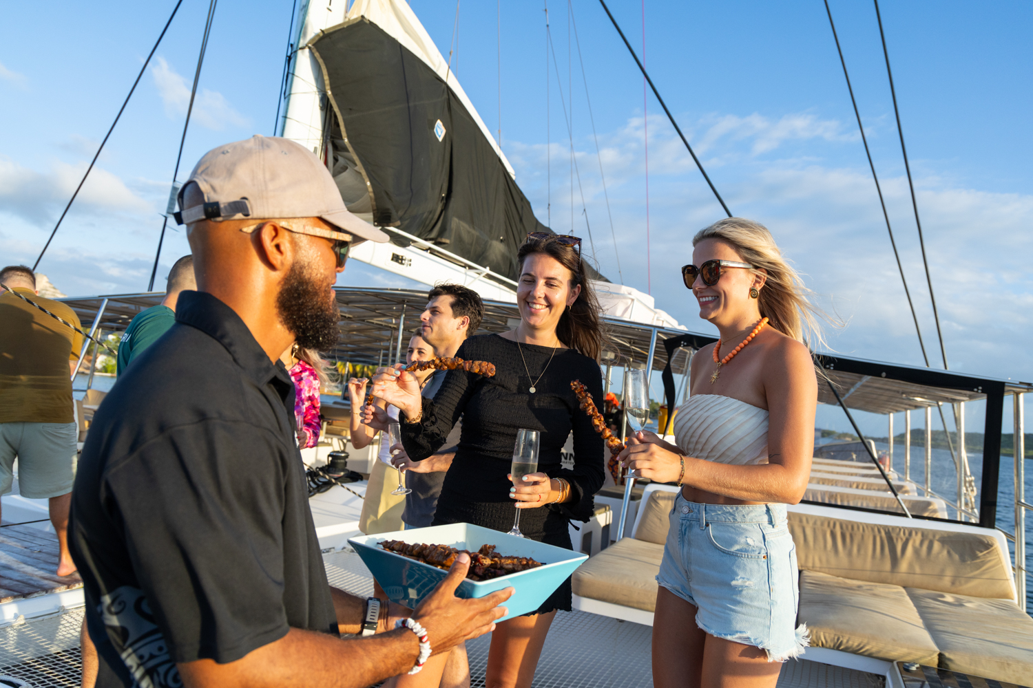 Curaçao Sunset Sailing Cruise