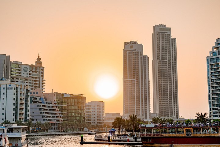 Dubai Marina 1-Hour Shared Yacht Tour