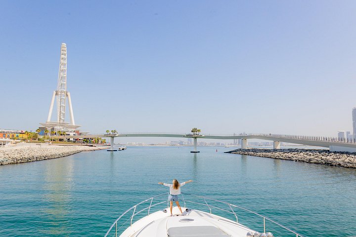 Dubai Marina 1-Hour Shared Yacht Tour