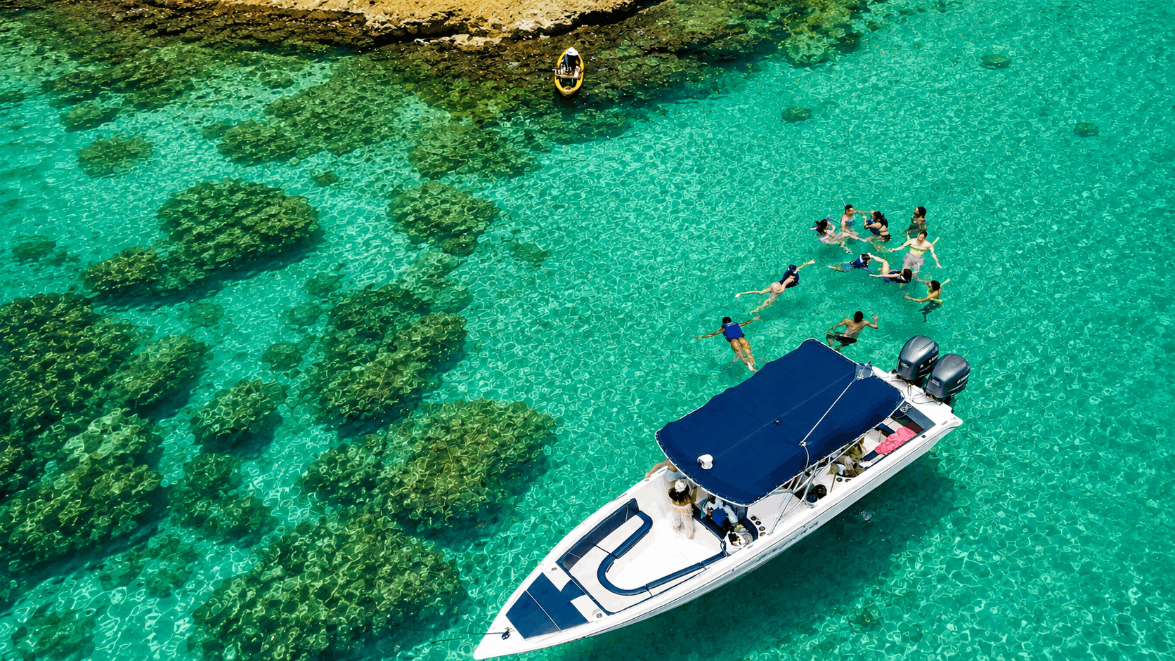 Rosario Islands Group Boat Day – 32ft, Cartagena