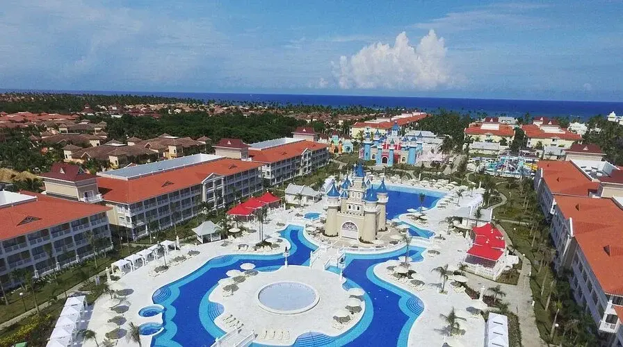 4. Bahia Principe Fantasia Punta Cana - Ranking de los 10 mejores hoteles todo incluido en Punta Cana para 2025