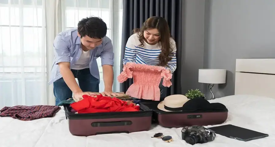Packing Tips for Couples